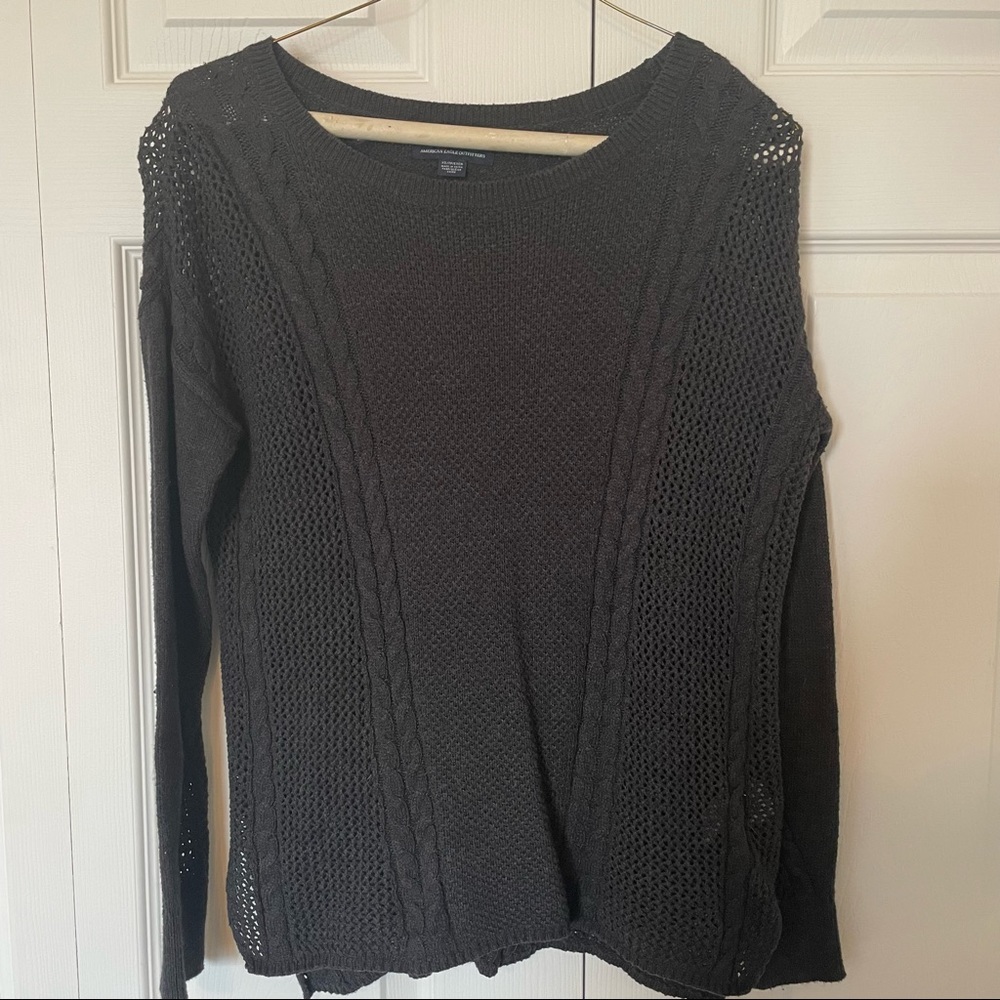 American Eagle Sweater